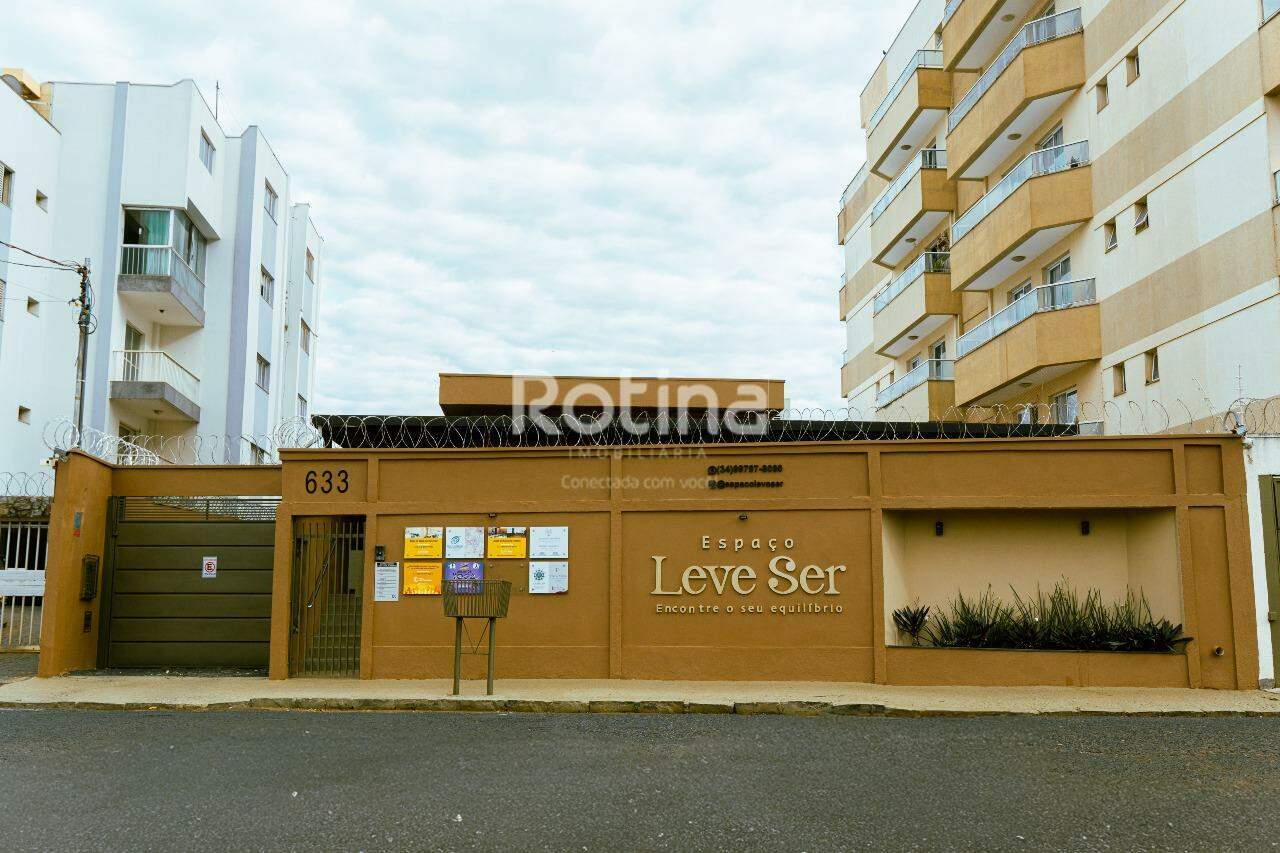 Sala para alugar, em Uberlândia no bairro Nossa Senhora Aparecida no valor de R$ 2.470,00 - Rotina Imobiliária: 