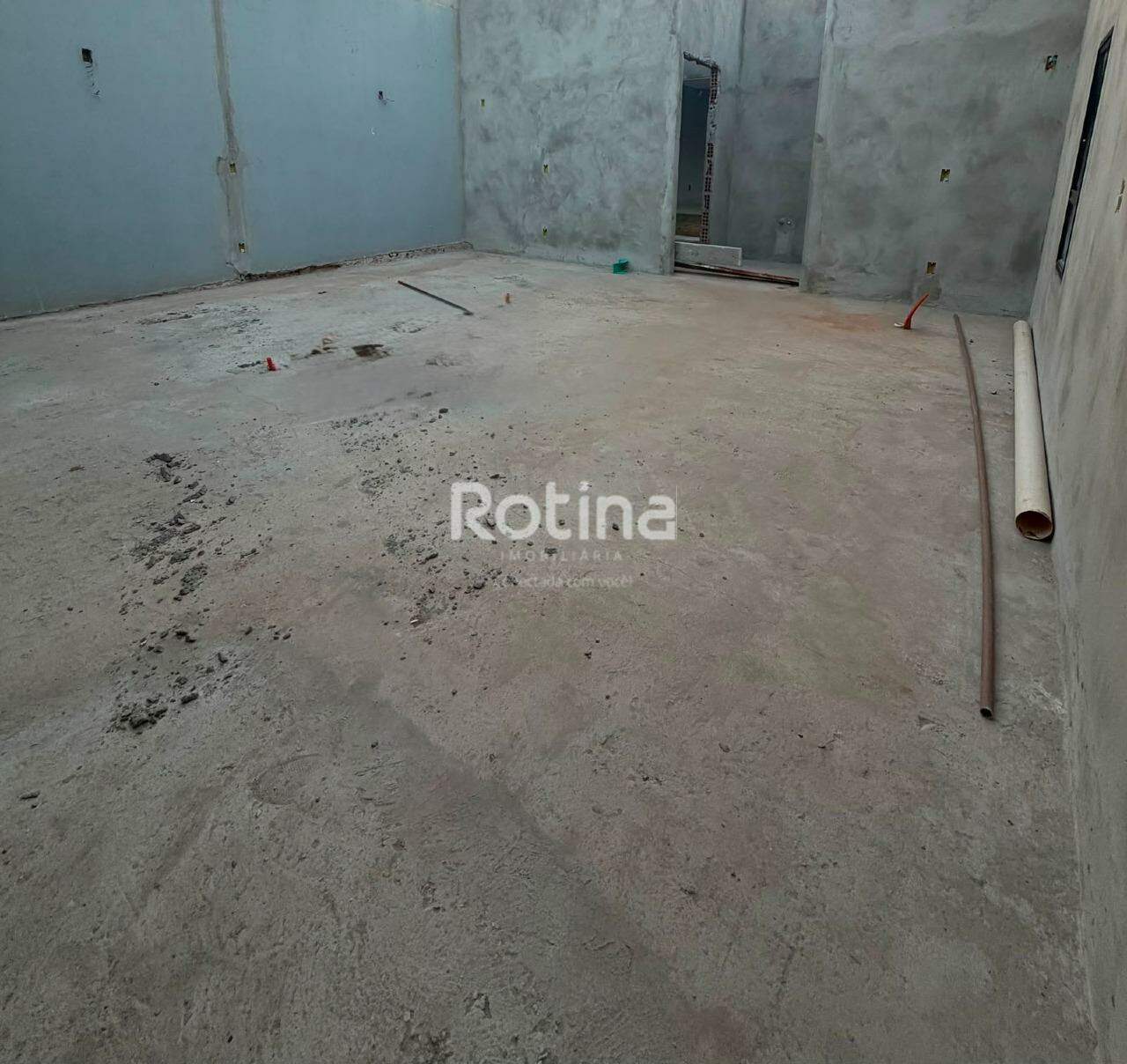 Loja para alugar, em Uberlândia no bairro Patrimônio no valor de R$ 2.500,00 - Rotina Imobiliária: 
