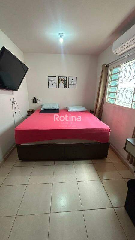Casa à venda, 2 quartos em Uberlândia no bairro Martins no valor de R$ 370.000,00 - Rotina Imobiliária: 