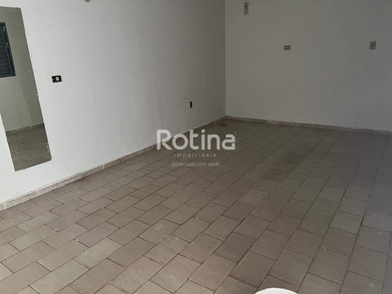 Casa à venda, 3 quartos em Uberlândia no bairro Nossa Senhora das Graças no valor de R$ 400.000,00 - Rotina Imobiliária: 