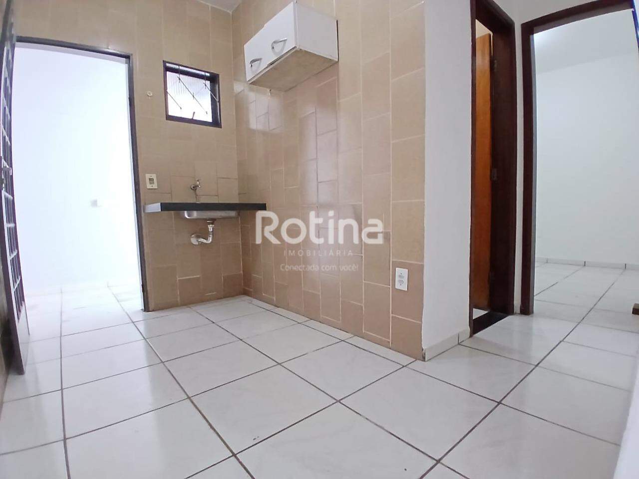 Casa à venda, 2 quartos em Uberlândia no bairro Tubalina no valor de R$ 110.000,00 - Rotina Imobiliária: 