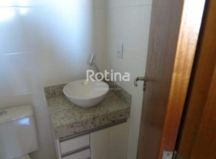 Apartamento à venda, 3 quartos em Uberlândia no bairro Bosque dos Buritis no valor de R$ 320.000,00 - Rotina Imobiliária: 