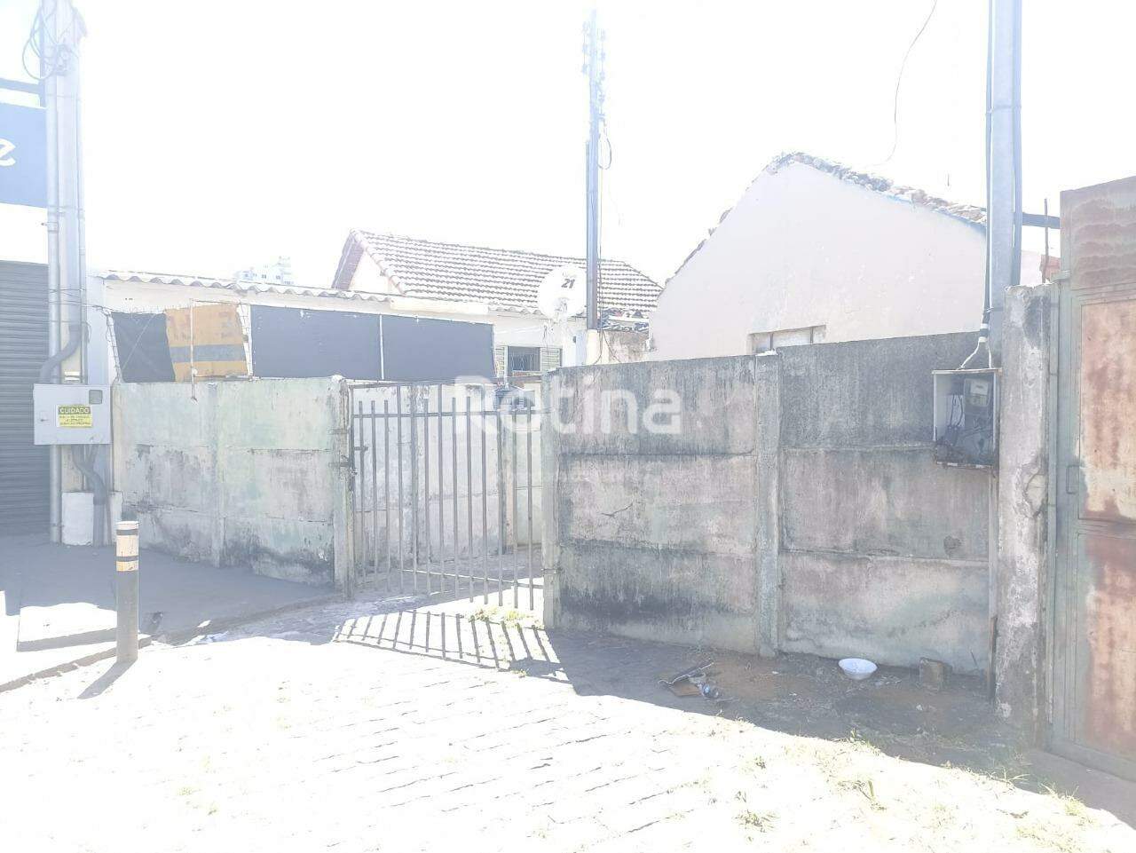 Terreno à venda, em Uberlândia no bairro Nossa Senhora Aparecida no valor de R$ 1.200.000,00 - Rotina Imobiliária: 