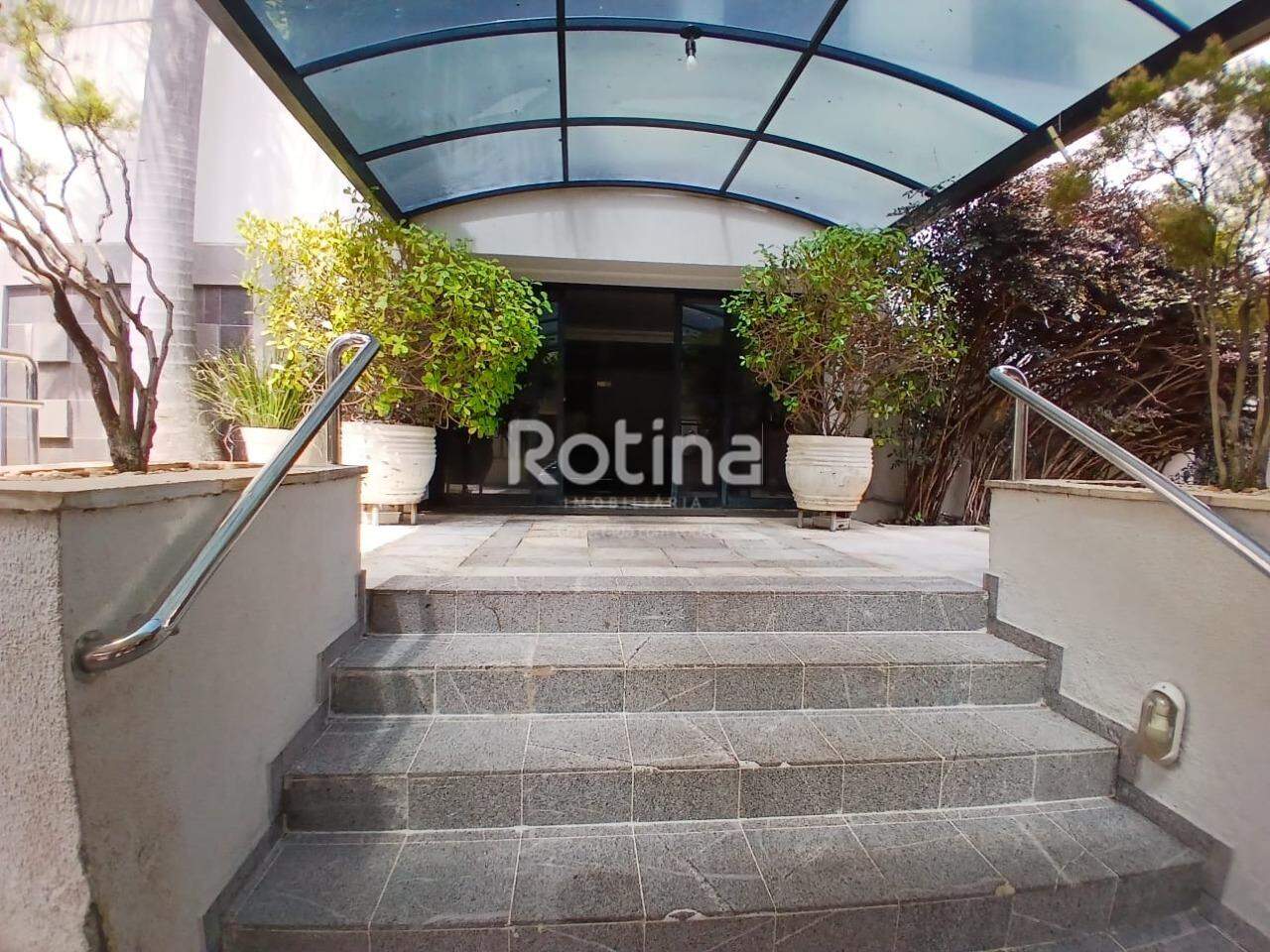 Apartamento para alugar, 2 quartos em Uberlândia no bairro Fundinho no valor de R$ 2.200,00 - Rotina Imobiliária: 
