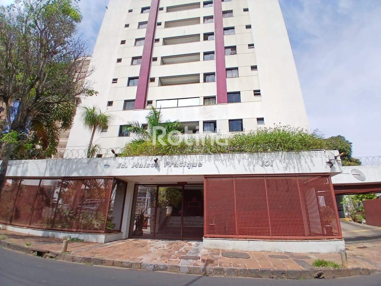 Apartamento para alugar, 2 quartos em Uberlândia no bairro Fundinho no valor de R$ 2.200,00 - Rotina Imobiliária: 