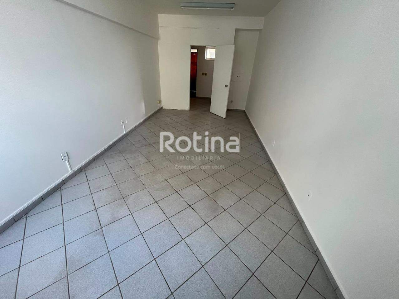 Sala para alugar, em Uberlândia no bairro Centro no valor de R$ 700,00 - Rotina Imobiliária: 