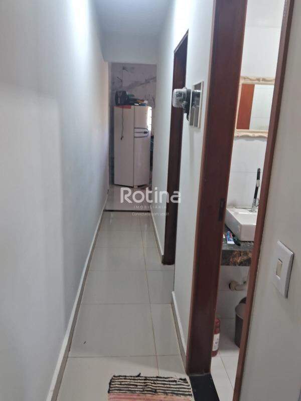 Chacara à venda, 2 quartos em Monte Alegre no bairro AREA RURAL no valor de R$ 250.000,00 - Rotina Imobiliária: 