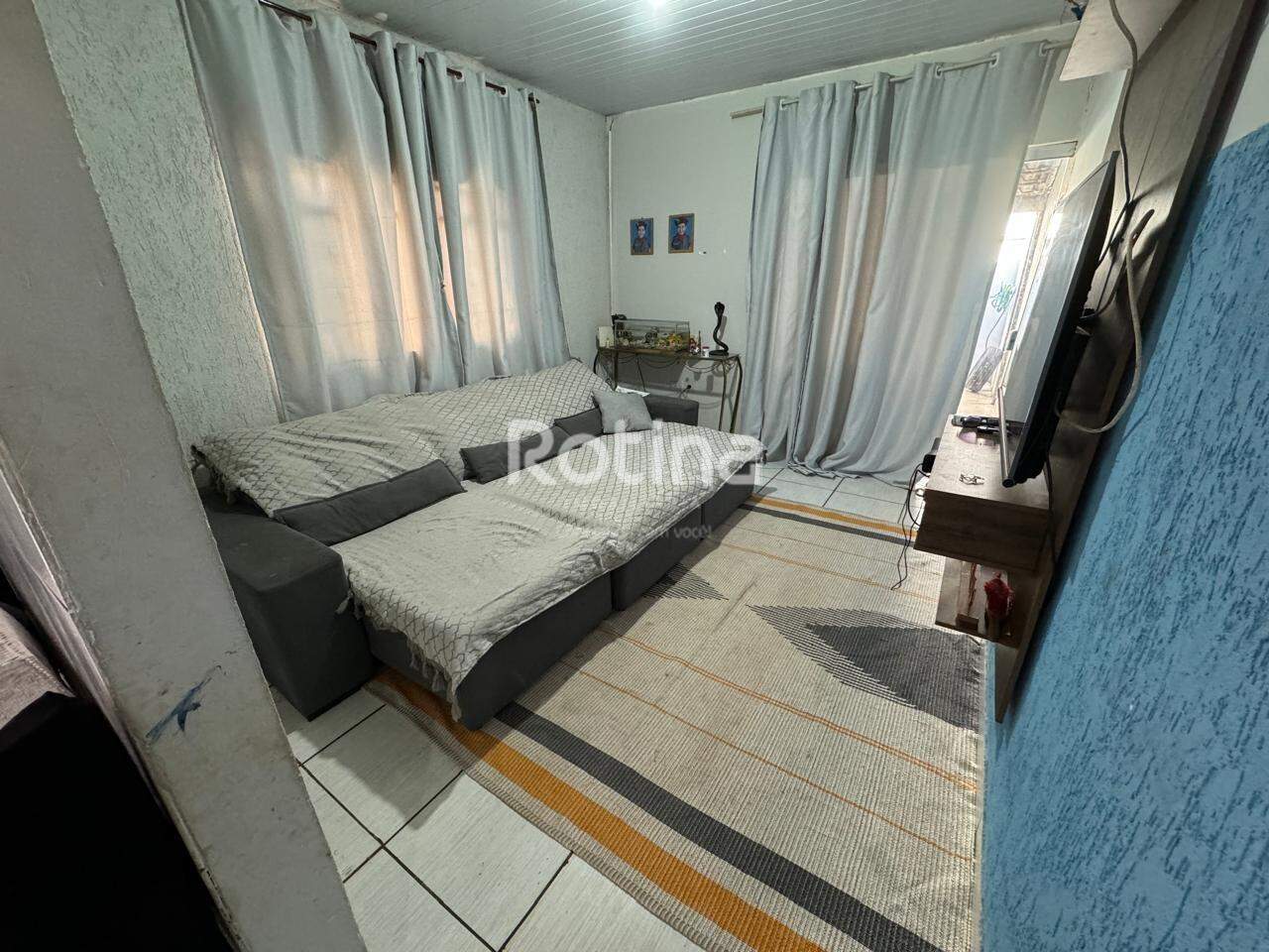Casa à venda, 3 quartos em Uberlândia no bairro Luizote de Freitas no valor de R$ 345.000,00 - Rotina Imobiliária: 