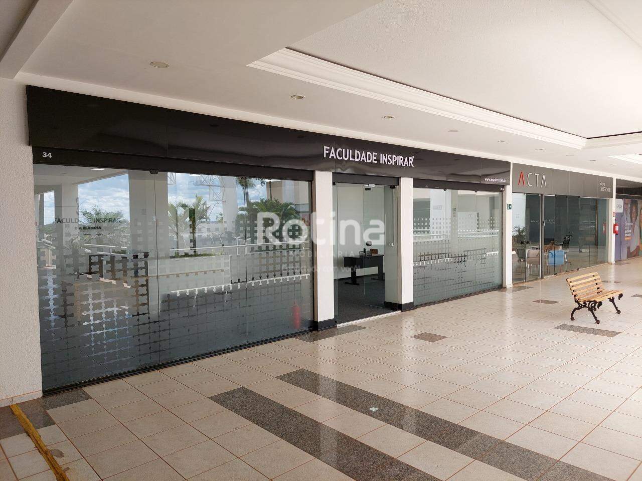 Sala à venda, em Uberlândia no bairro Santa Mônica no valor de R$ 530.000,00 - Rotina Imobiliária: 