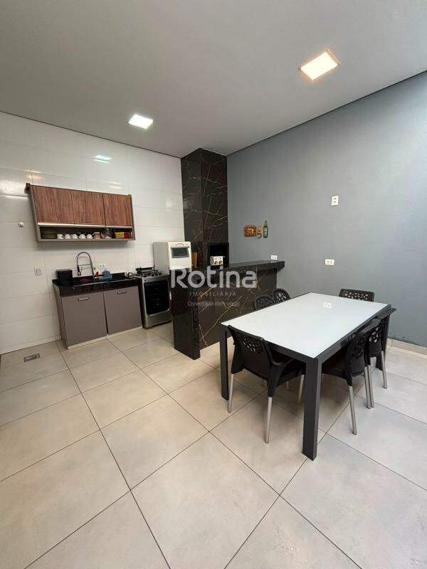 Casa à venda, 2 quartos em Uberlândia no bairro Jardim Europa no valor de R$ 430.000,00 - Rotina Imobiliária: 