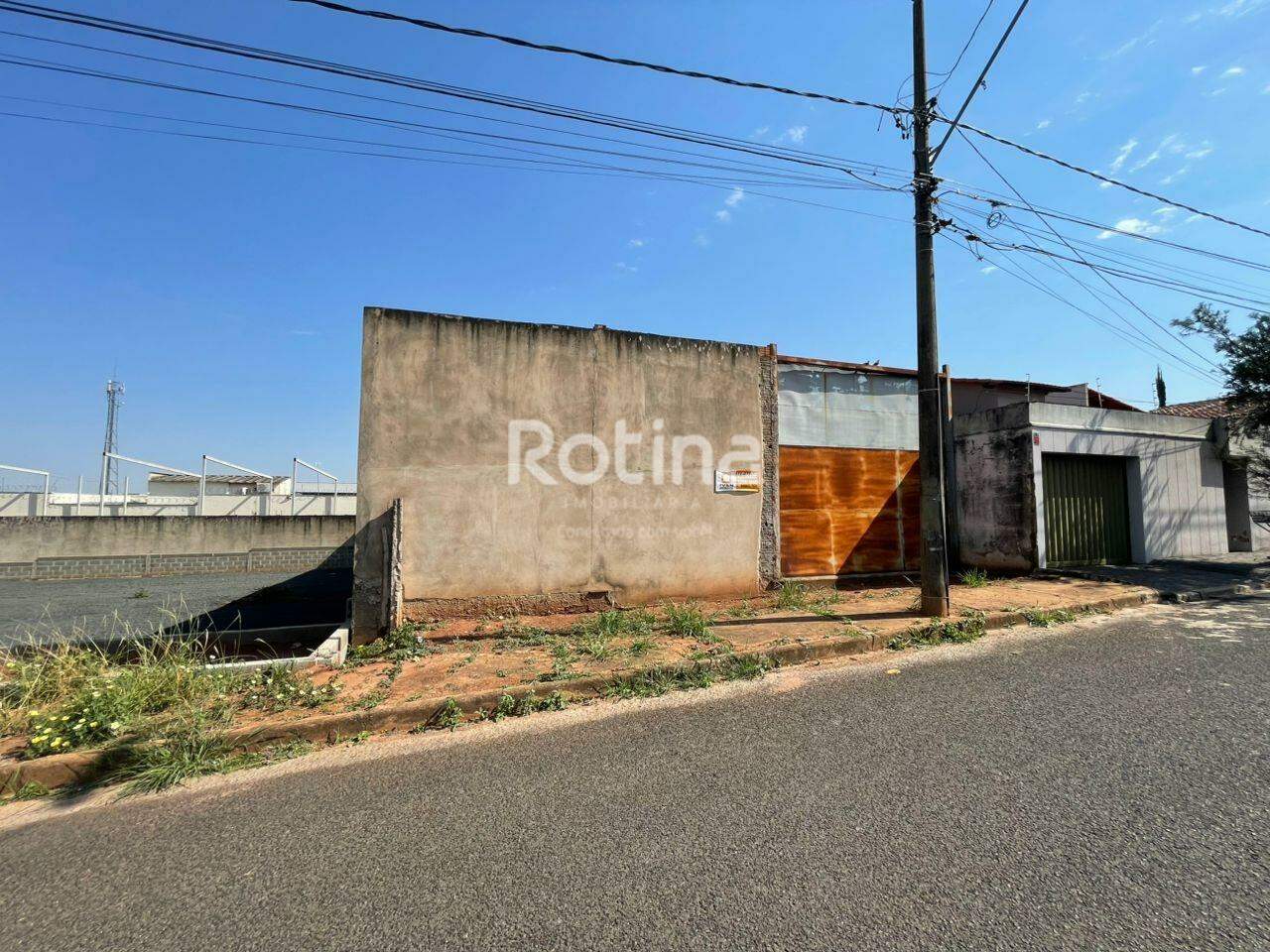 Terreno à venda, em Uberlândia no bairro Vigilato Pereira no valor de R$ 540.000,00 - Rotina Imobiliária: 