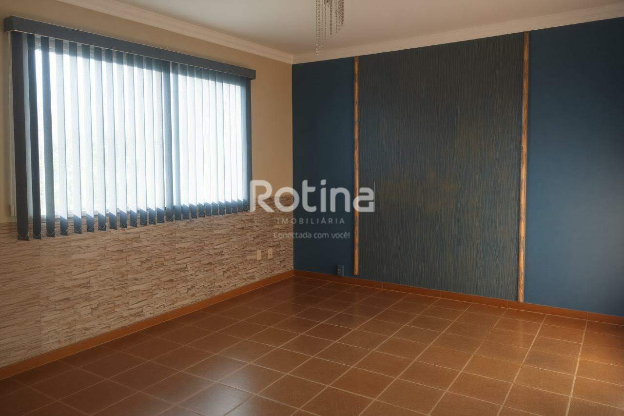 Apartamento à venda, 2 quartos em Uberlândia no bairro Chacaras Tubalina e Quartel no valor de R$ 170.000,00 - Rotina Imobiliária: 