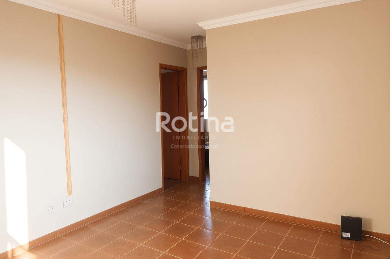 Apartamento à venda, 2 quartos em Uberlândia no bairro Chacaras Tubalina e Quartel no valor de R$ 170.000,00 - Rotina Imobiliária: 