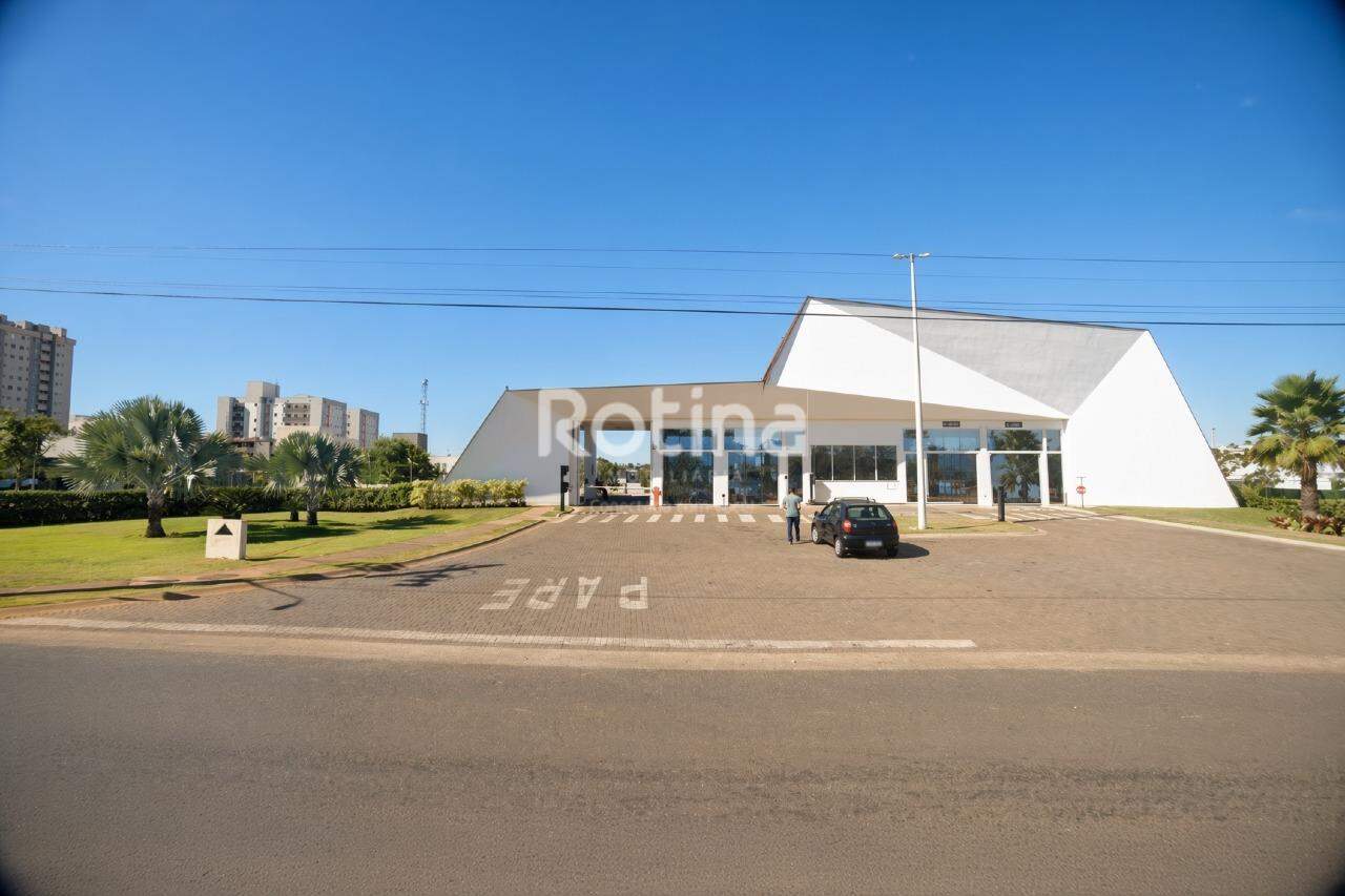 Terreno à venda, em Uberlândia no bairro Laranjeiras no valor de R$ 600.000,00 - Rotina Imobiliária: 