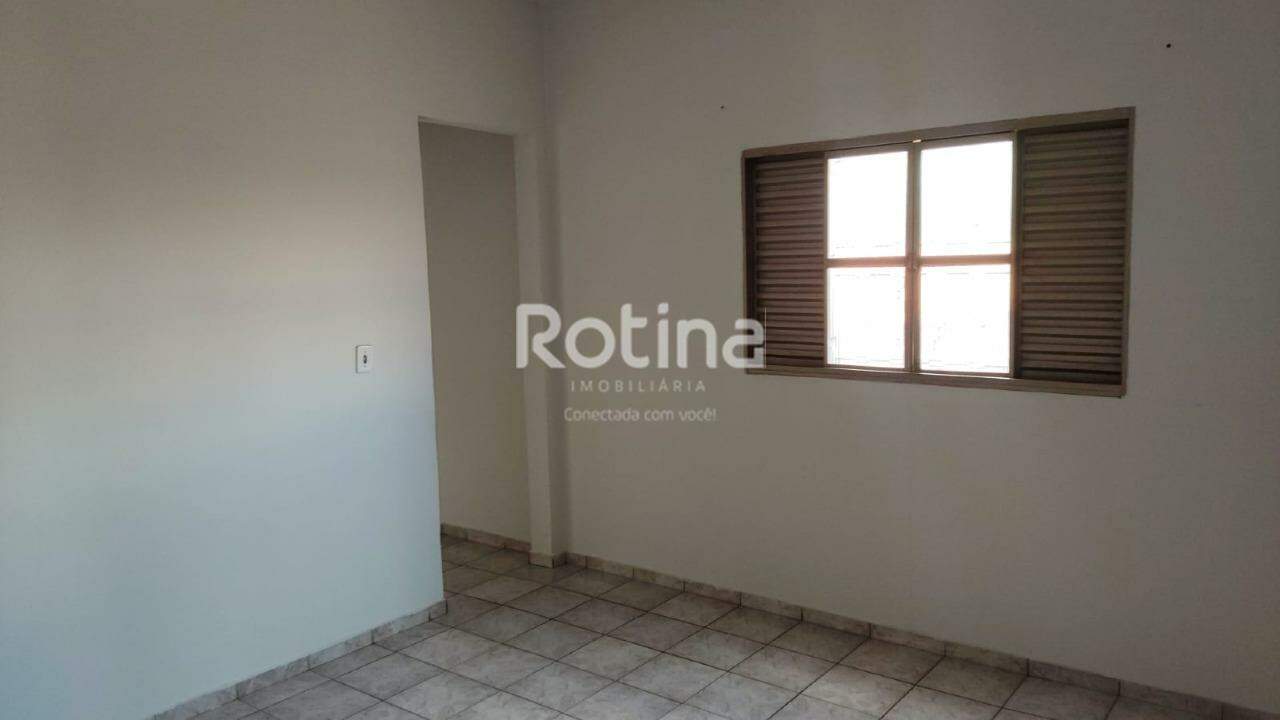 Apartamento para alugar, 2 quartos em Uberlândia no bairro Santa Mônica no valor de R$ 1.800,00 - Rotina Imobiliária: 