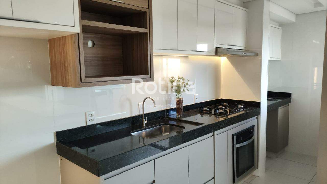 Apartamento para alugar, 2 quartos em Uberlândia no bairro Gávea no valor de R$ 2.500,00 - Rotina Imobiliária: 