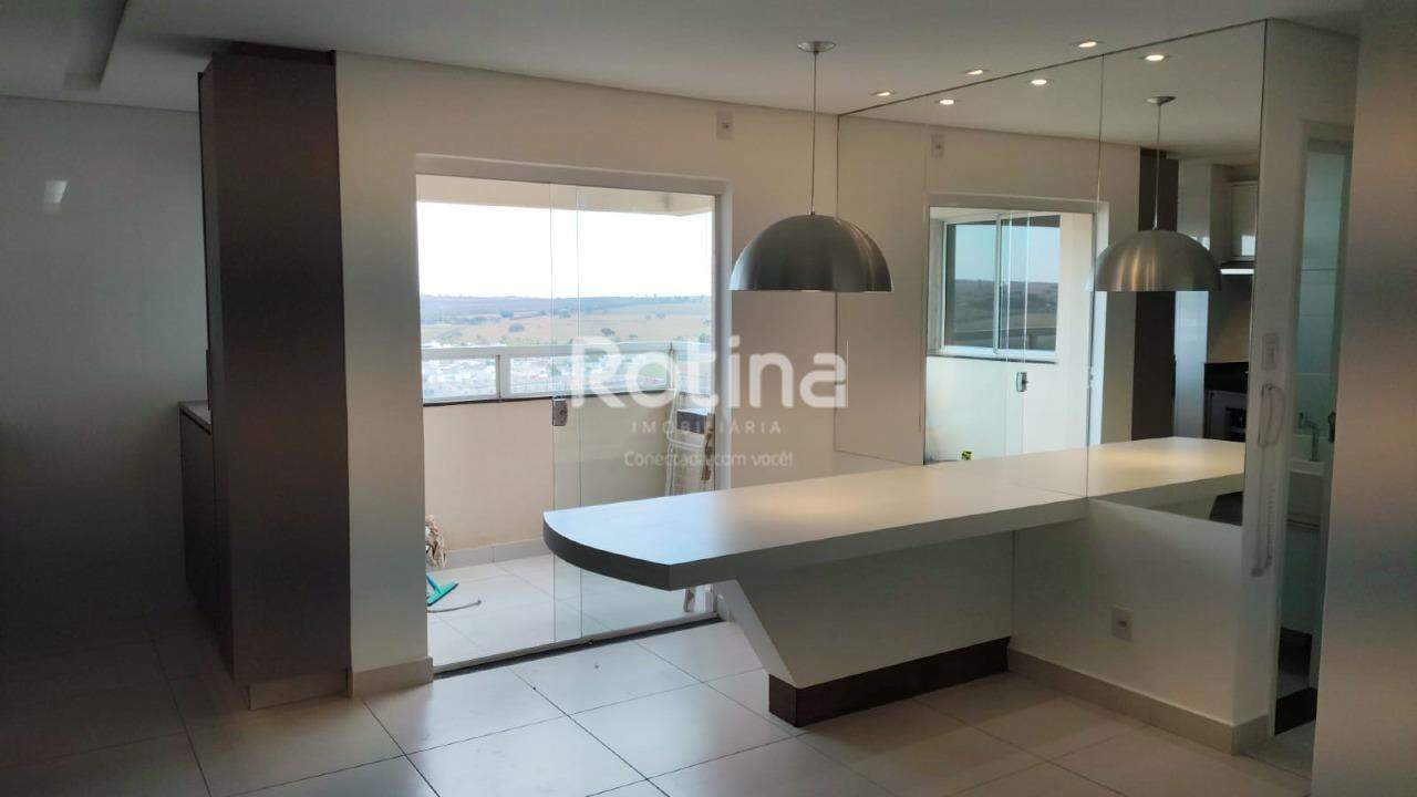 Apartamento para alugar, 2 quartos em Uberlândia no bairro Gávea no valor de R$ 2.500,00 - Rotina Imobiliária: 