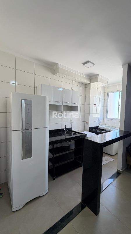 Apartamento para alugar, 2 quartos em Uberlândia no bairro Shopping Park no valor de R$ 1.800,00 - Rotina Imobiliária: 