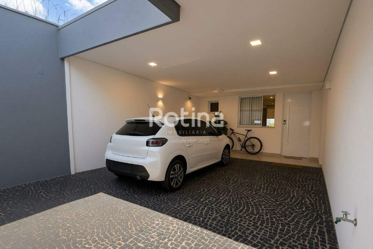 Casa à venda, 3 quartos em Uberlândia no bairro Grand Ville no valor de R$ 830.000,00 - Rotina Imobiliária: 