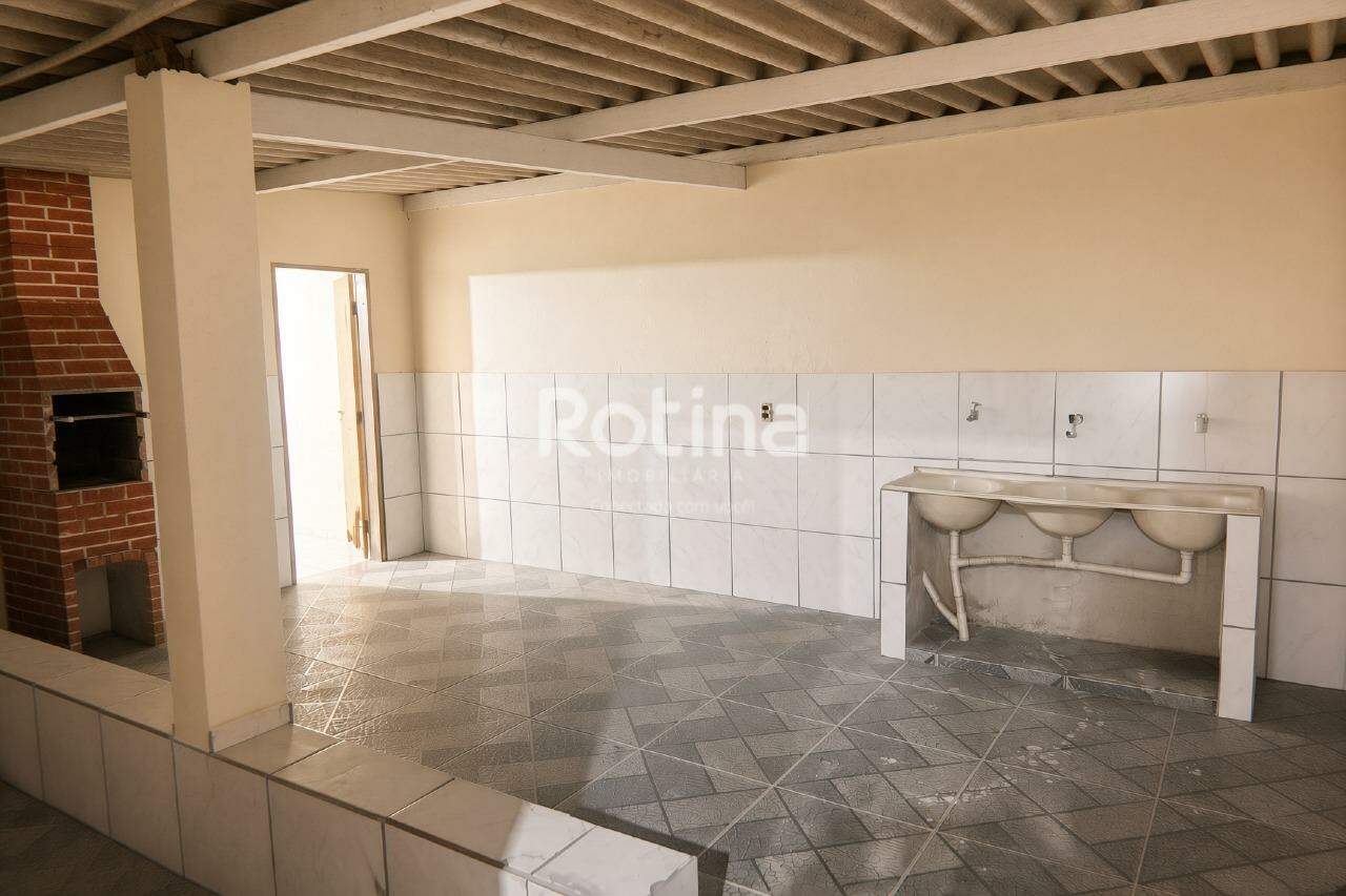 Casa à venda, 4 quartos em Uberlândia no bairro Carajás no valor de R$ 365.000,00 - Rotina Imobiliária: 