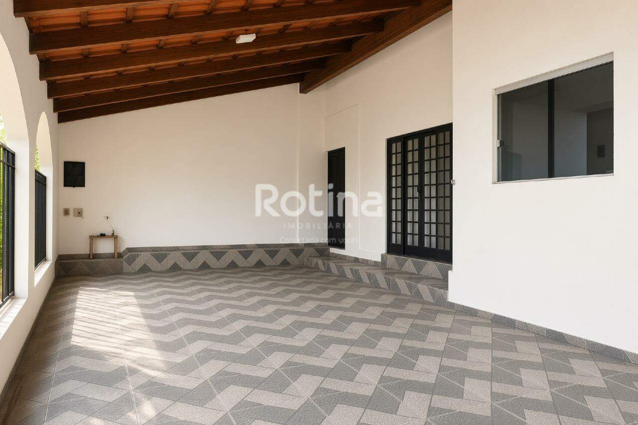 Casa à venda, 4 quartos em Uberlândia no bairro Carajás no valor de R$ 365.000,00 - Rotina Imobiliária: 