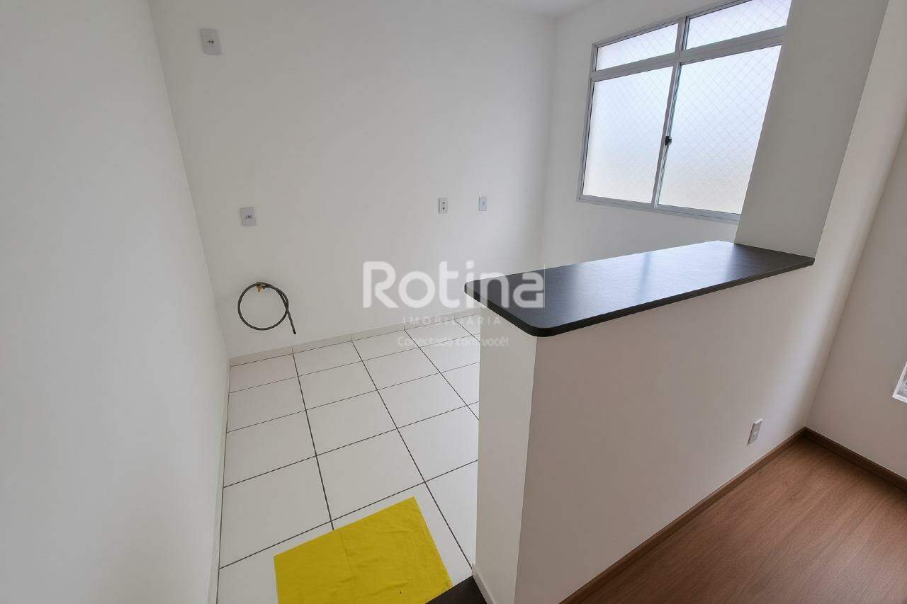 Apartamento à venda, 2 quartos em Uberlândia no bairro Pacaembu no valor de R$ 170.000,00 - Rotina Imobiliária: 