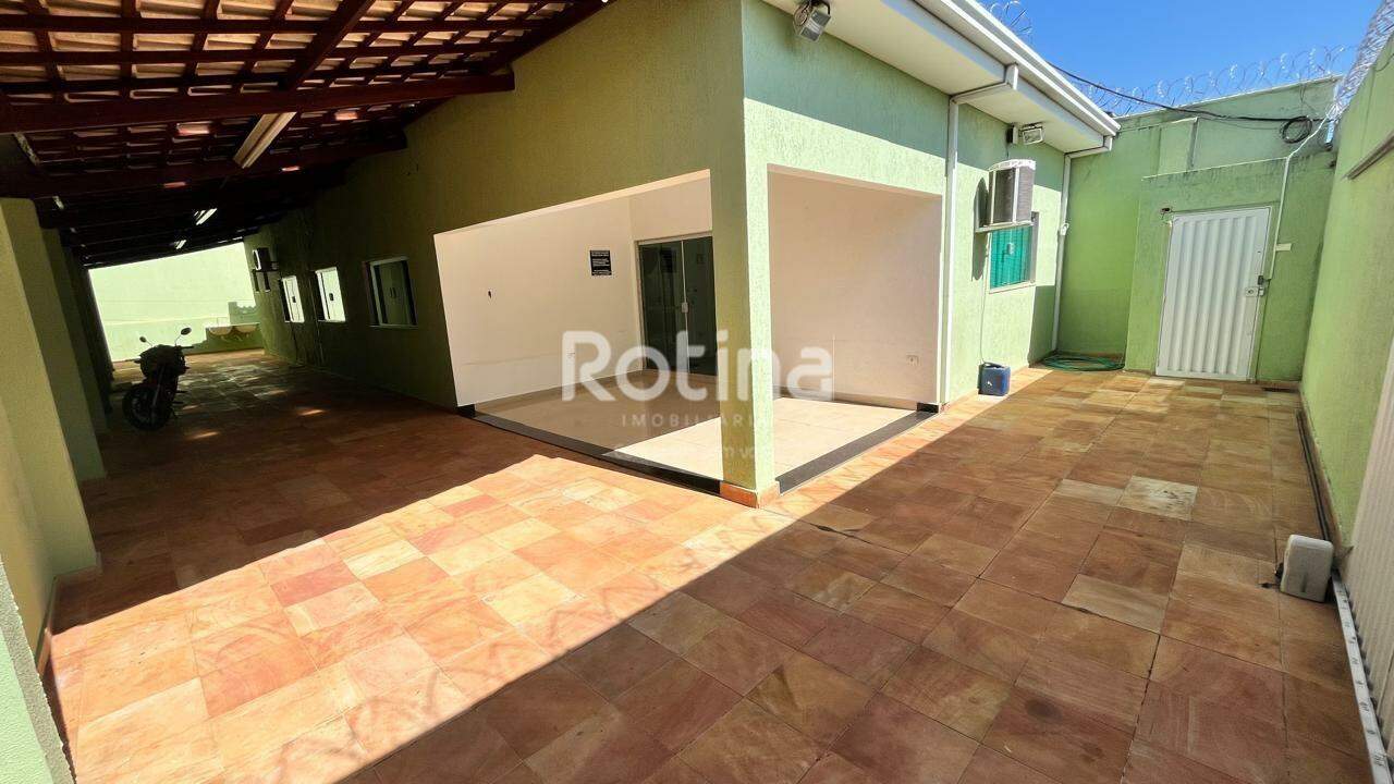 Casa para alugar, 4 quartos em Uberlândia no bairro Alto Umuarama no valor de R$ 4.800,00 - Rotina Imobiliária: 