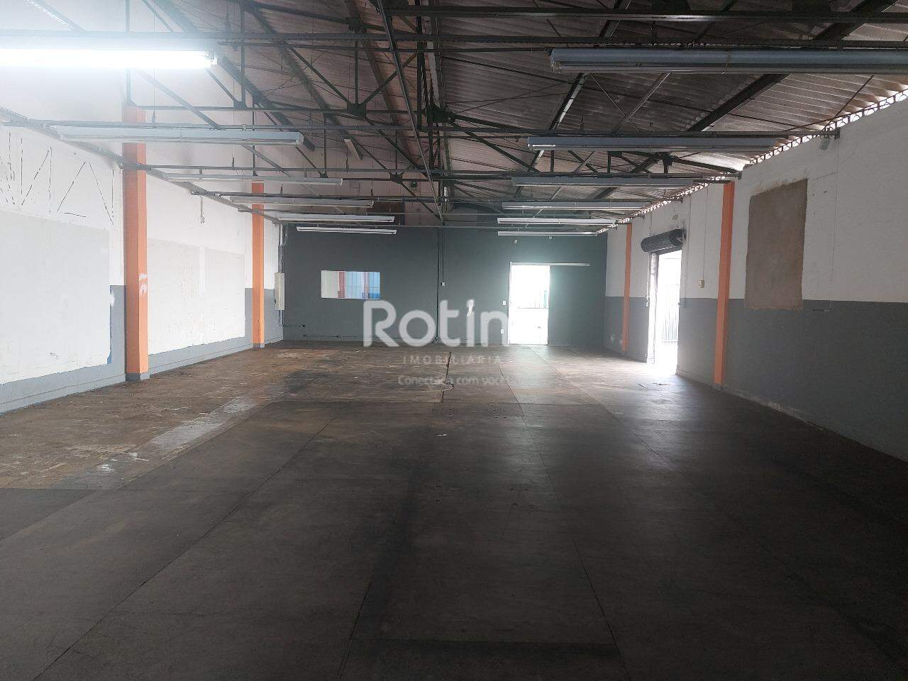 Galpão para alugar, em Uberlândia no bairro Presidente Roosevelt no valor de R$ 5.000,00 - Rotina Imobiliária: 
