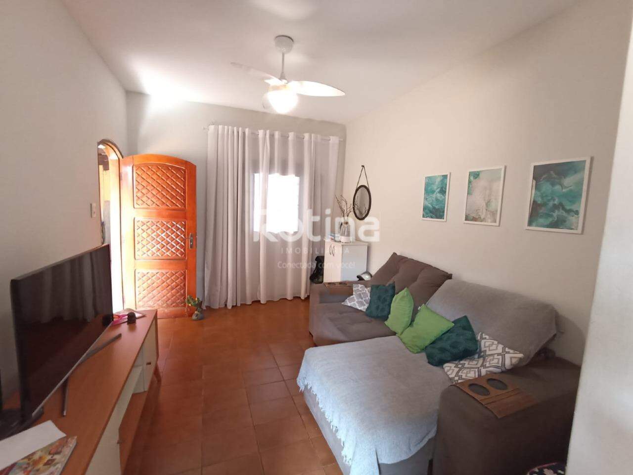 Casa à venda, 3 quartos em Uberlândia no bairro Planalto no valor de R$ 370.000,00 - Rotina Imobiliária: 