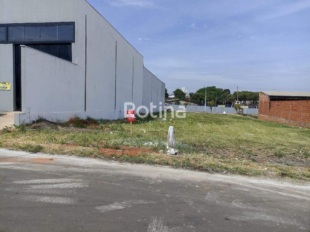 Área à venda, em Uberlândia no bairro Pampulha no valor de R$ 550.000,00 - Rotina Imobiliária: 