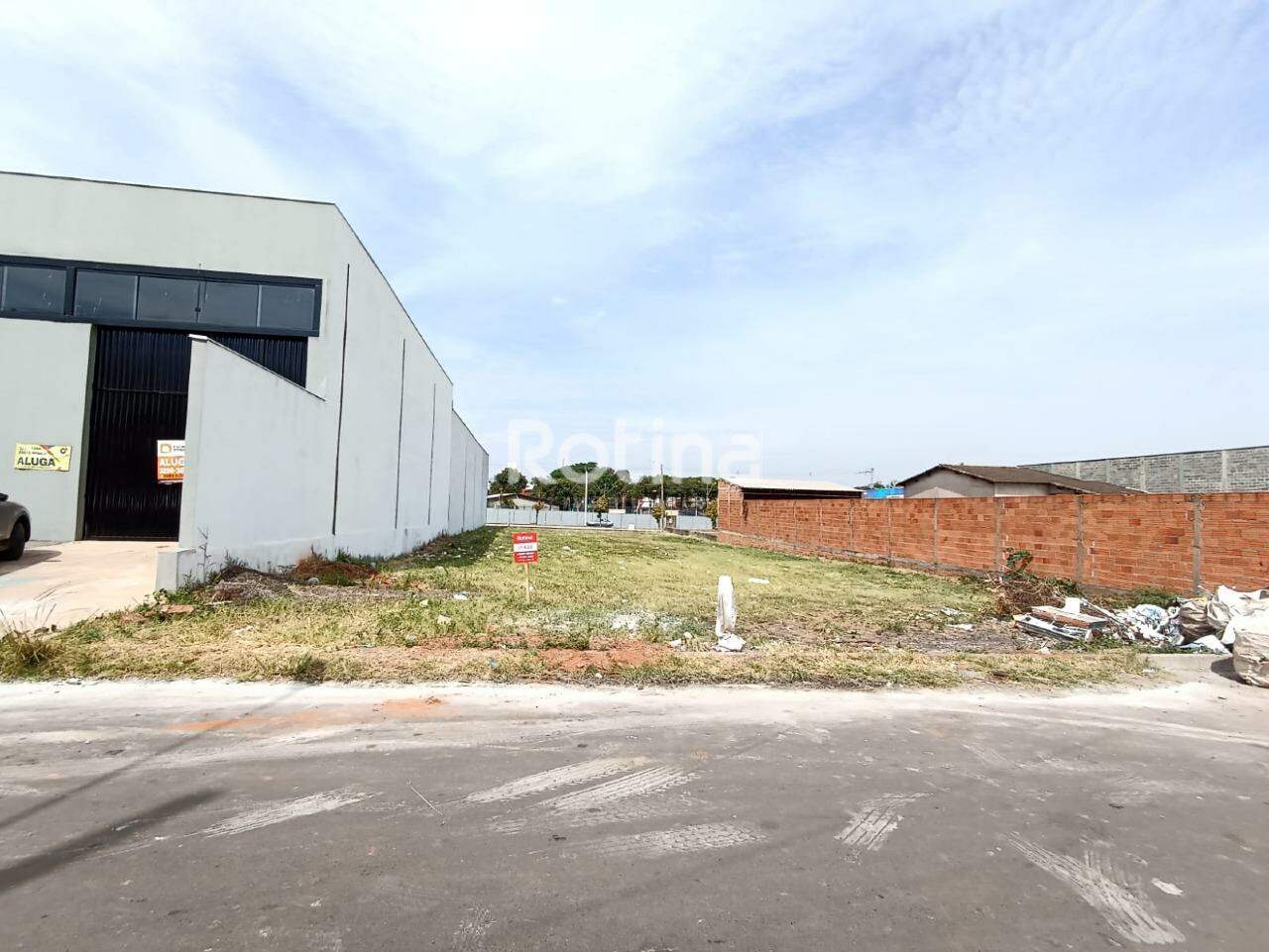 Área à venda, em Uberlândia no bairro Pampulha no valor de R$ 550.000,00 - Rotina Imobiliária: 