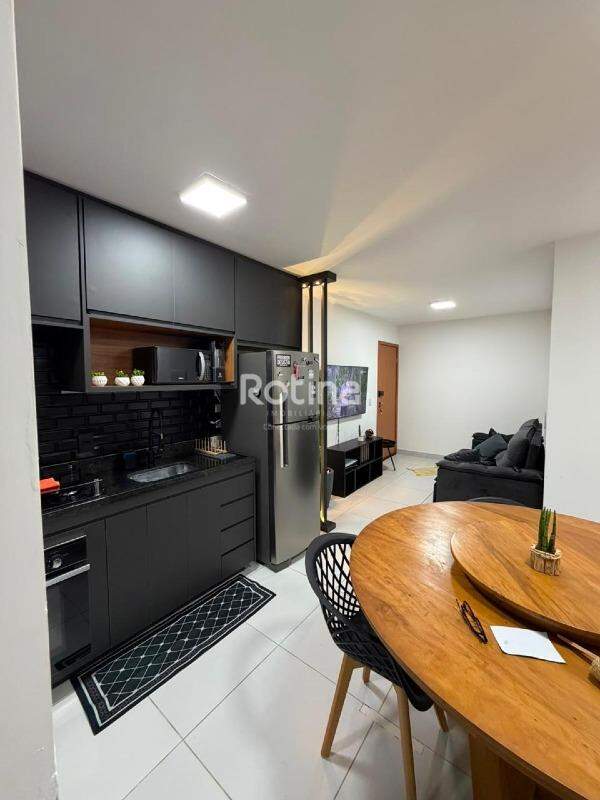 Apartamento à venda, 2 quartos em Uberlândia no bairro Jardim Sul no valor de R$ 380.000,00 - Rotina Imobiliária: 