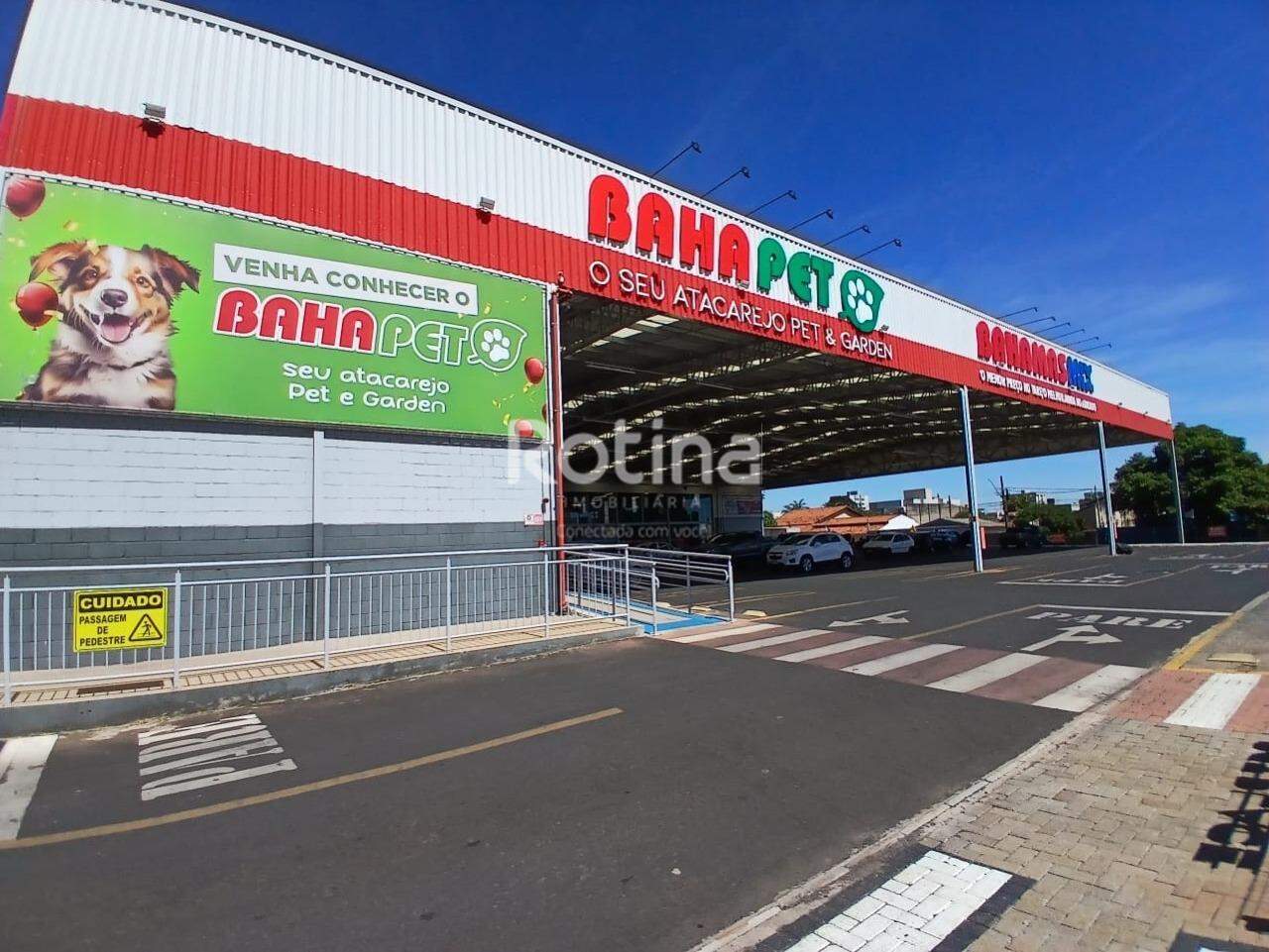 Loja para alugar, em Uberlândia no bairro Santa Mônica no valor de R$ 1.968,00 - Rotina Imobiliária: 
