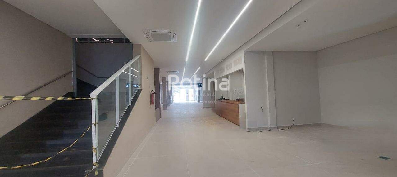 Loja para alugar, em Uberlândia no bairro Luizote de Freitas no valor de R$ 9.000,00 - Rotina Imobiliária: 