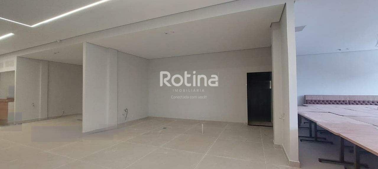 Loja para alugar, em Uberlândia no bairro Luizote de Freitas no valor de R$ 9.000,00 - Rotina Imobiliária: 