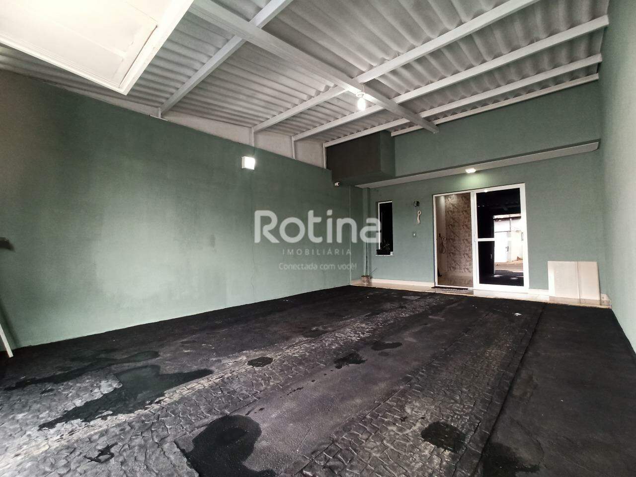 Casa para alugar, 2 quartos em Uberlândia no bairro Novo Mundo no valor de R$ 3.500,00 - Rotina Imobiliária: 