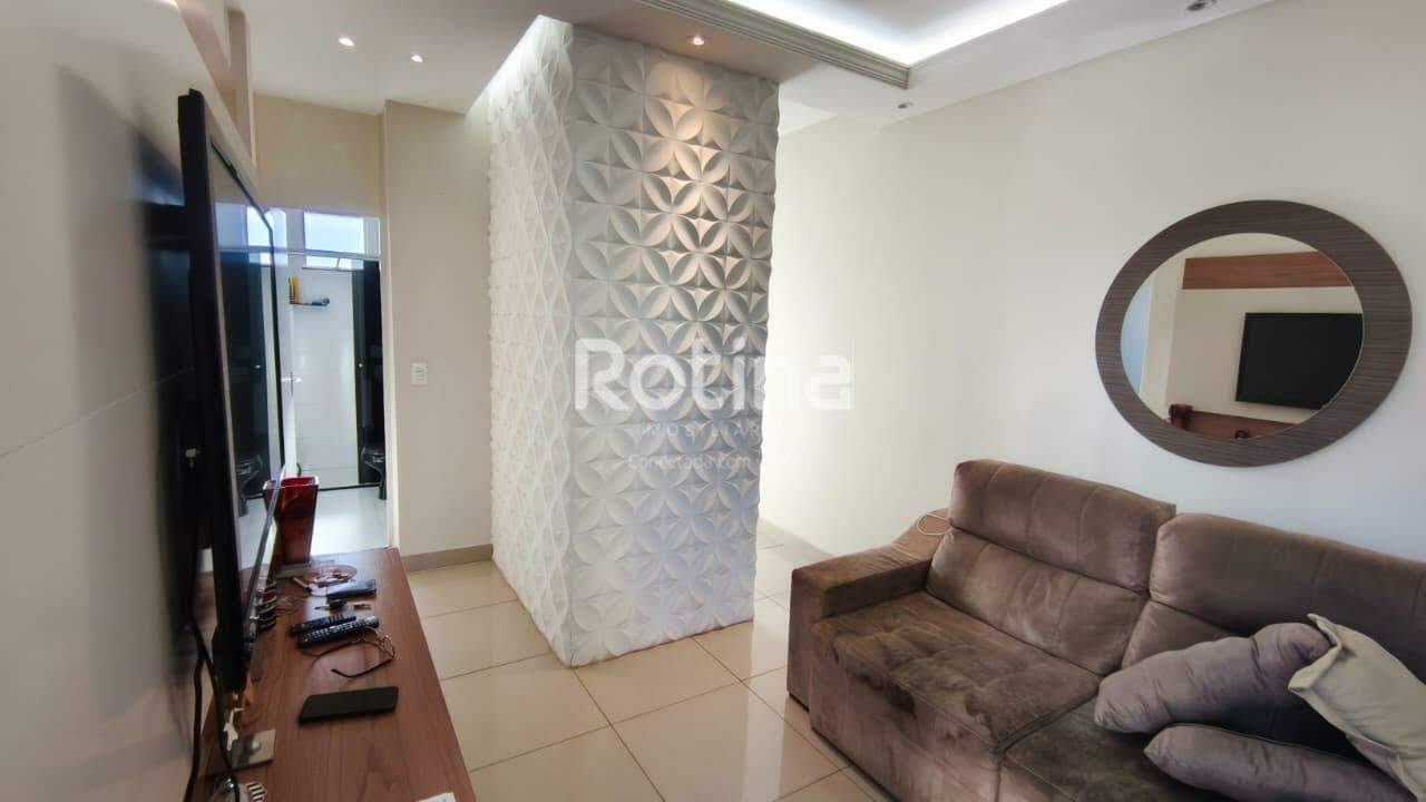 Apartamento à venda, 2 quartos em Uberlândia no bairro Jardim Patrícia no valor de R$ 275.000,00 - Rotina Imobiliária: Sala