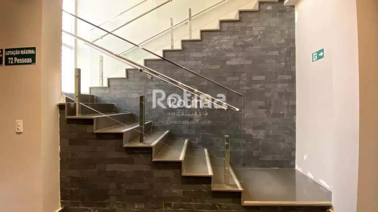 Sala para alugar, em Uberlândia no bairro Centro no valor de R$ 18.500,00 - Rotina Imobiliária: 