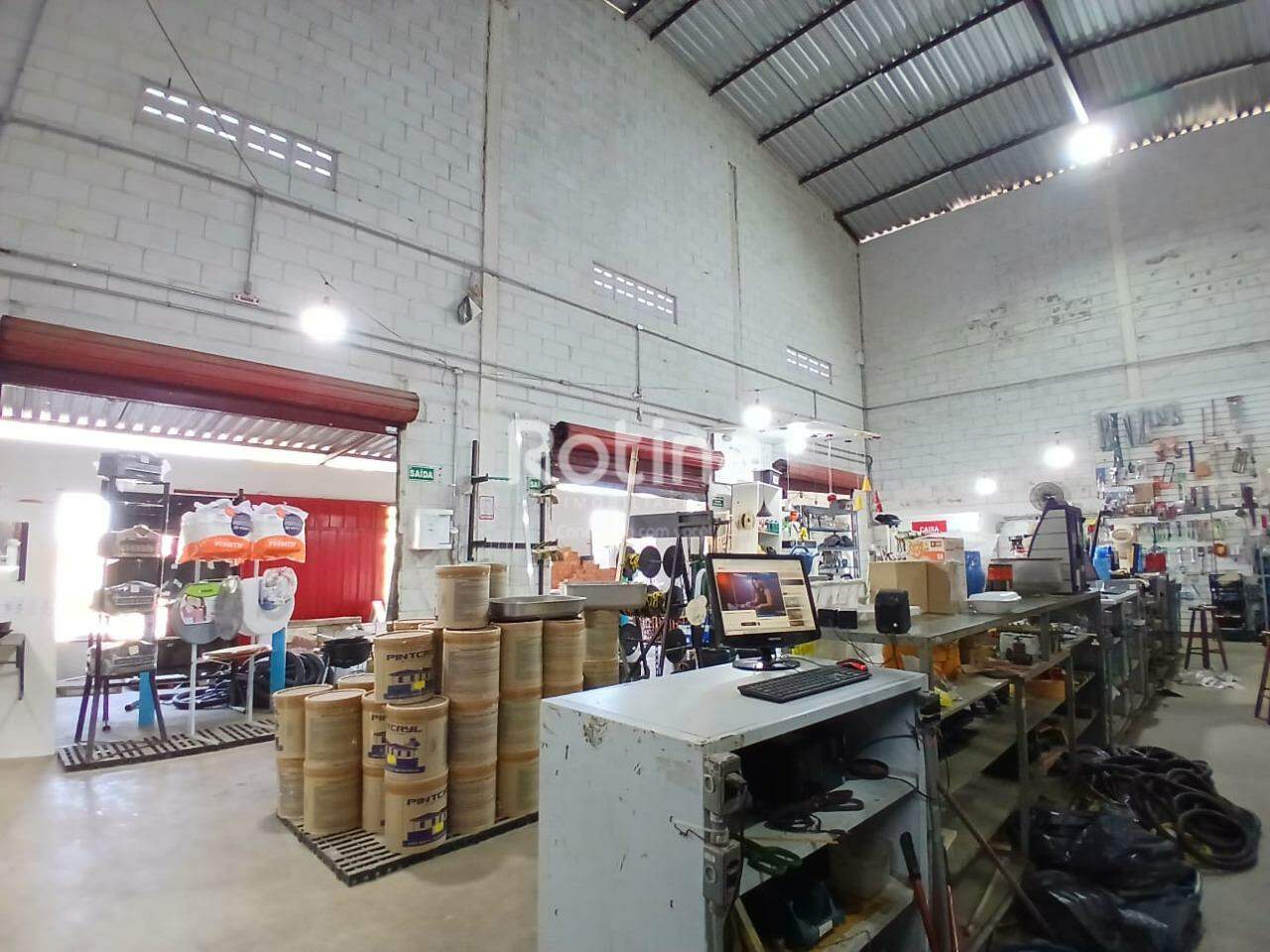 Galpão para alugar, em Uberlândia no bairro Jardim Ipanema no valor de R$ 8.000,00 - Rotina Imobiliária: 
