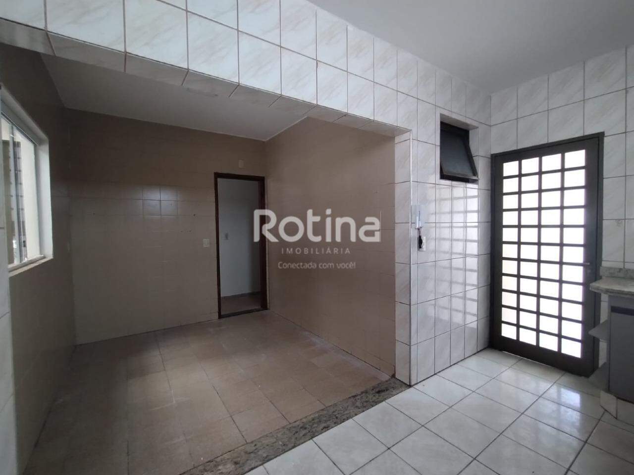 Casa para alugar, 4 quartos em Uberlândia no bairro Santa Luzia no valor de R$ 2.500,00 - Rotina Imobiliária: 