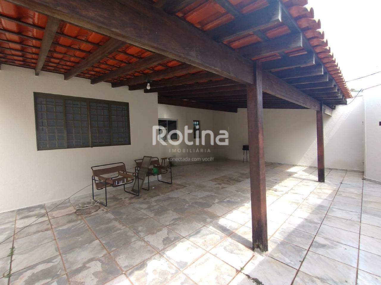 Casa para alugar, 4 quartos em Uberlândia no bairro Santa Luzia no valor de R$ 2.500,00 - Rotina Imobiliária: 