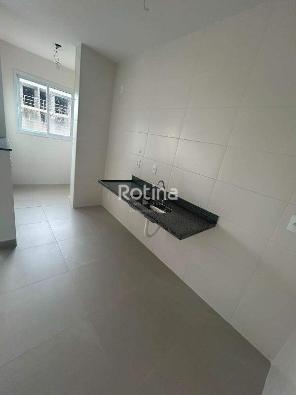 Apartamento à venda, 2 quartos em Uberlândia no bairro Jaraguá no valor de R$ 330.000,00 - Rotina Imobiliária: 