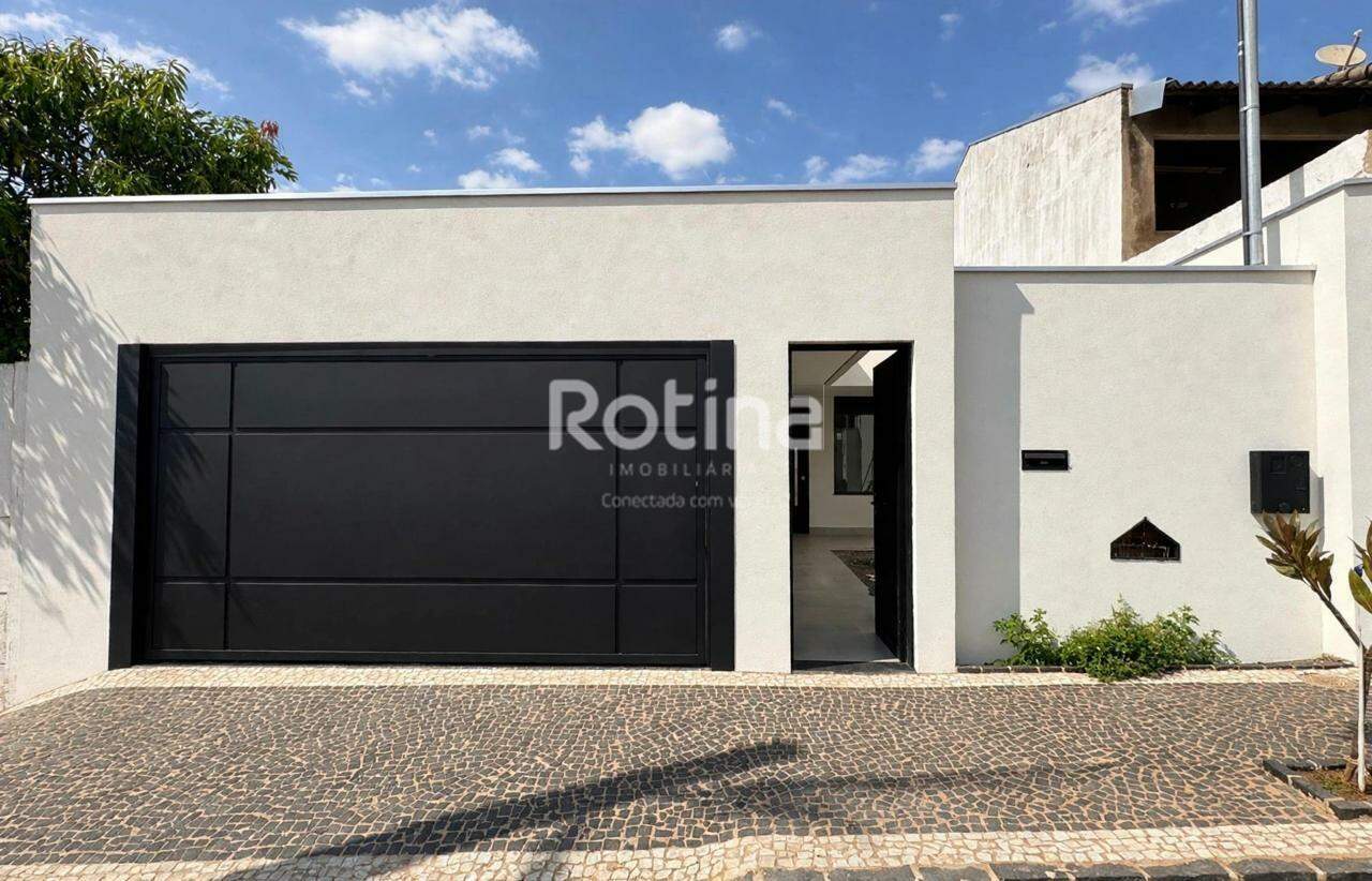 Casa à venda, 3 quartos em Uberlândia no bairro Cidade Jardim no valor de R$ 900.000,00 - Rotina Imobiliária: 