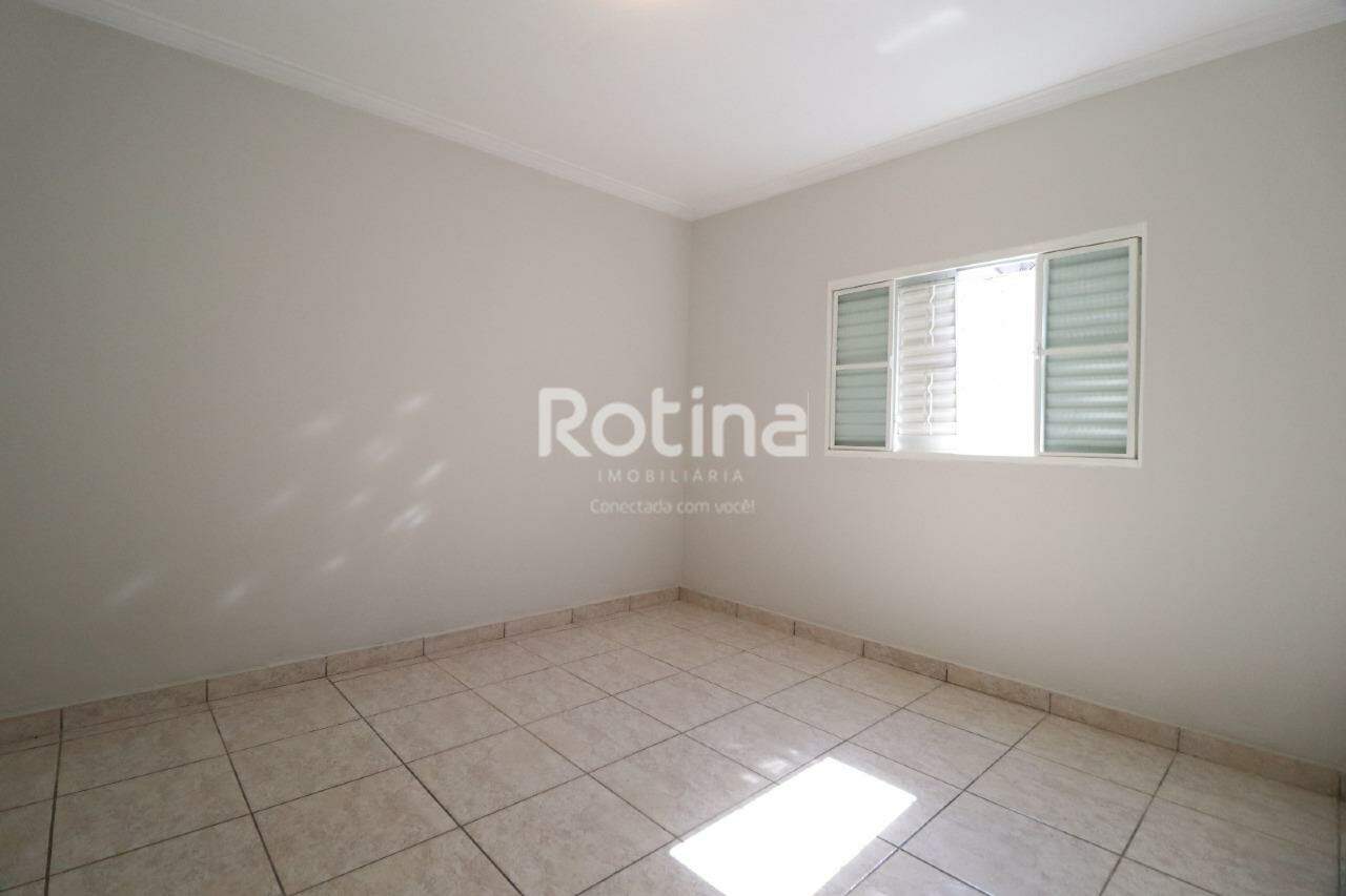 Casa para alugar, 3 quartos em Uberlândia no bairro Jardim Brasília no valor de R$ 3.250,00 - Rotina Imobiliária: 