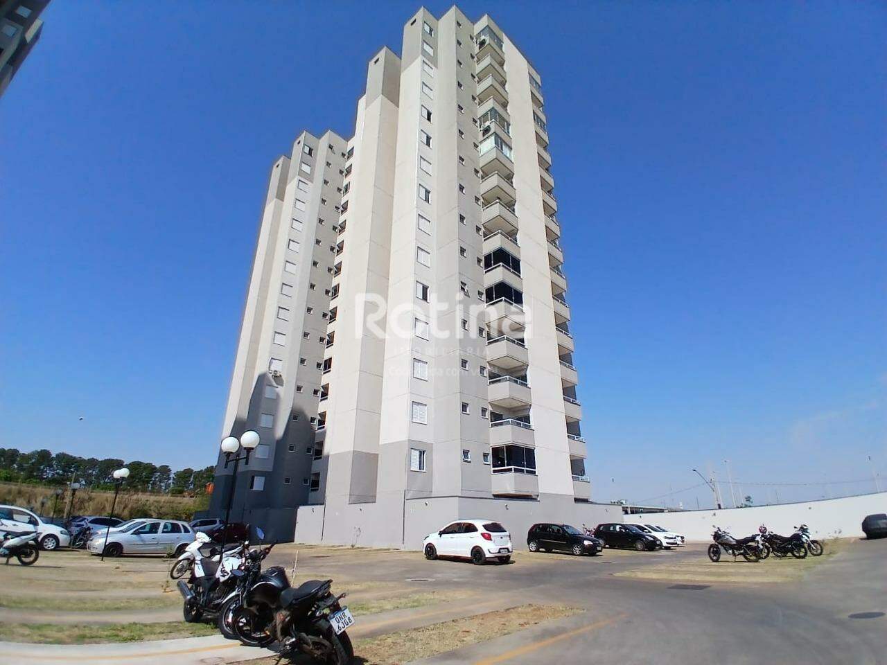 Apartamento para alugar, 2 quartos em Uberlândia no bairro Novo Mundo no valor de R$ 1.500,00 - Rotina Imobiliária: 