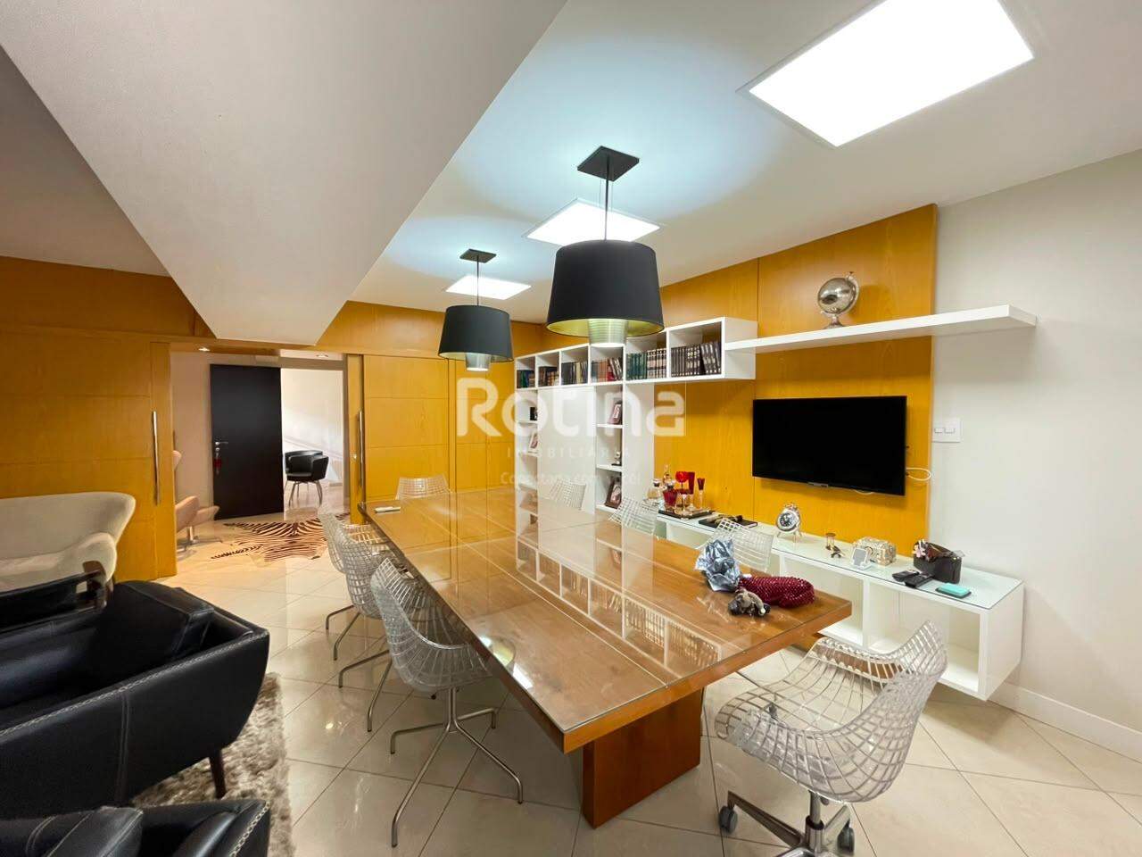 Sala à venda, em Uberlândia no bairro Centro no valor de R$ 250.000,00 - Rotina Imobiliária: 