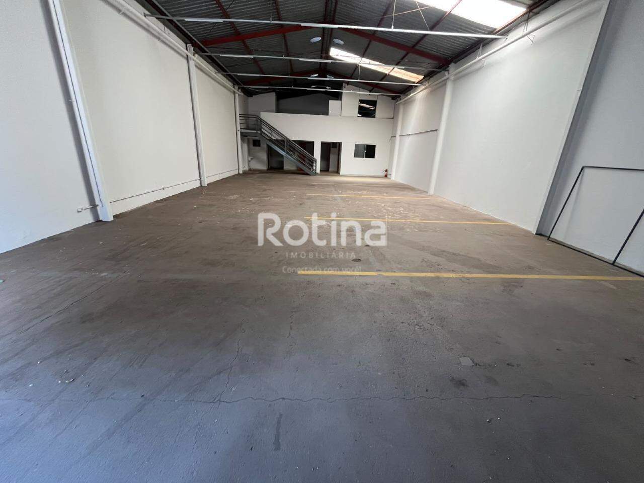 Galpão para alugar, em Uberlândia no bairro Brasil no valor de R$ 8.000,00 - Rotina Imobiliária: 