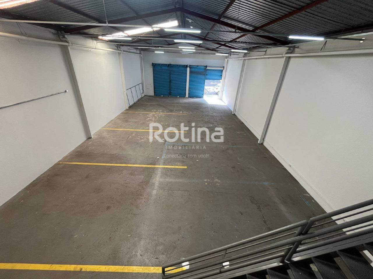 Galpão para alugar, em Uberlândia no bairro Brasil no valor de R$ 8.000,00 - Rotina Imobiliária: 