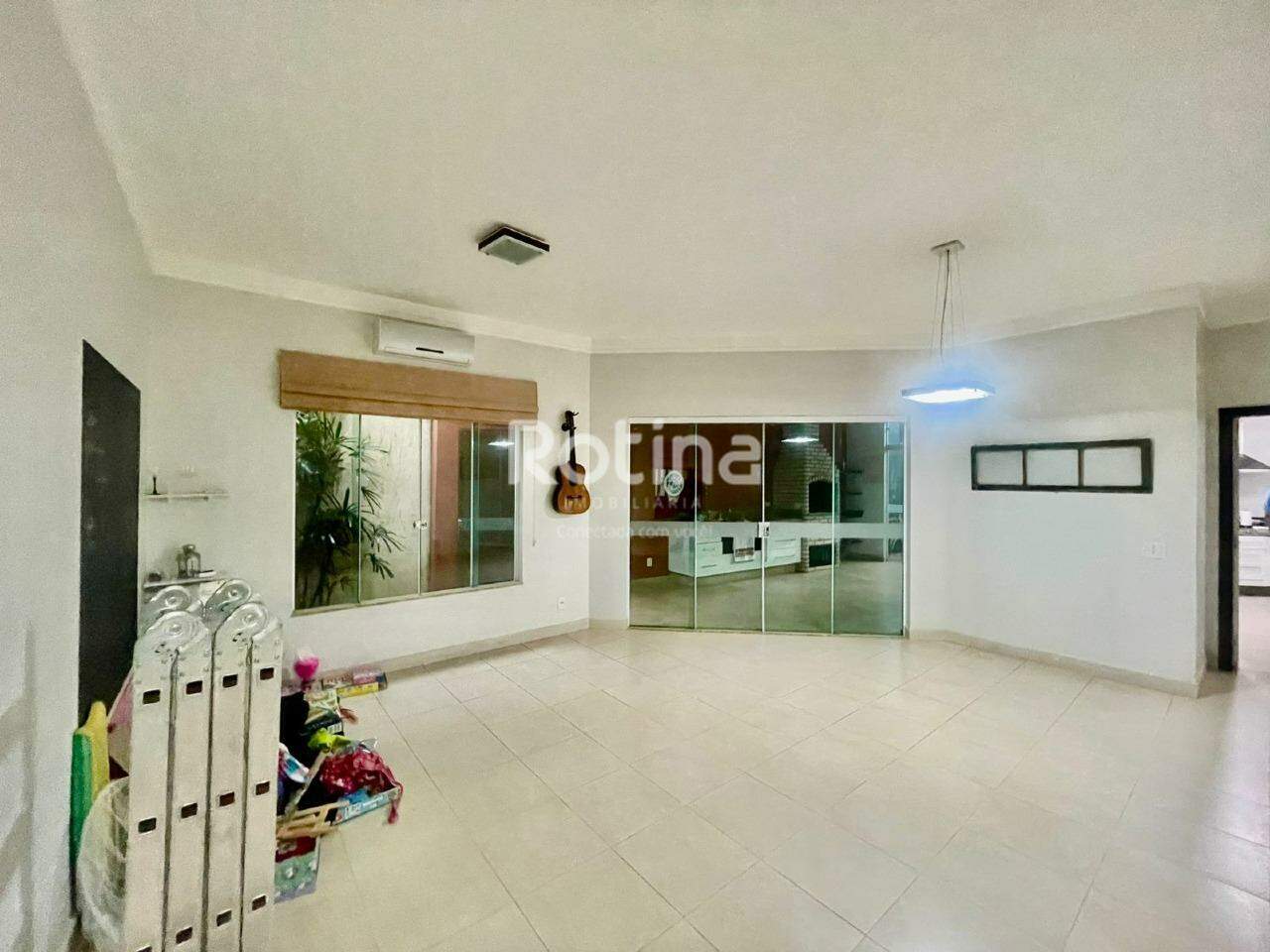 Casa à venda, 3 quartos em Uberlândia no bairro Cond. Paradiso Ecologico no valor de R$ 1.700.000,00 - Rotina Imobiliária: 