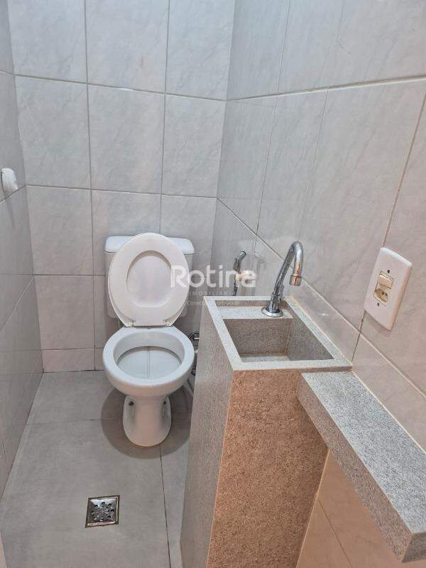 Casa Condomínio Fechado à venda, 4 quartos em Uberlândia no bairro Morada da Colina no valor de R$ 1.080.000,00 - Rotina Imobiliária: 